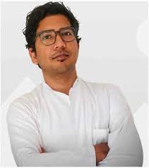 Dr Saubhik Das